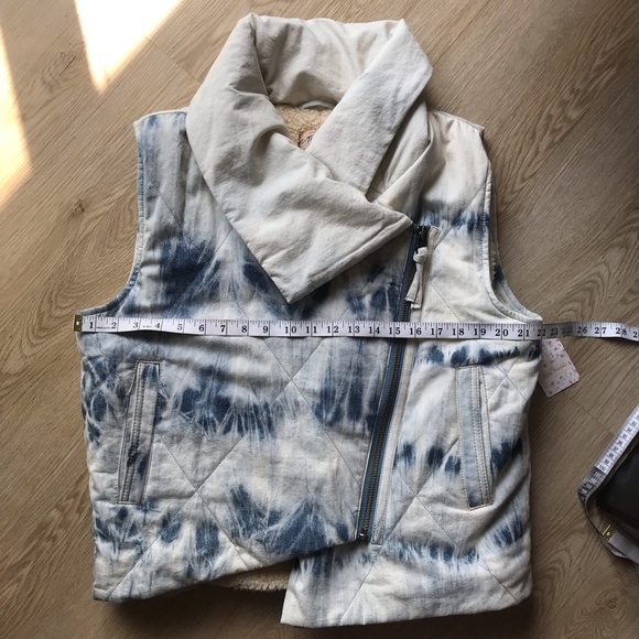 Avant-Garde Free People Vest Medium Asymmetric Sheerling-Lined Statement - Picture 9 of 13